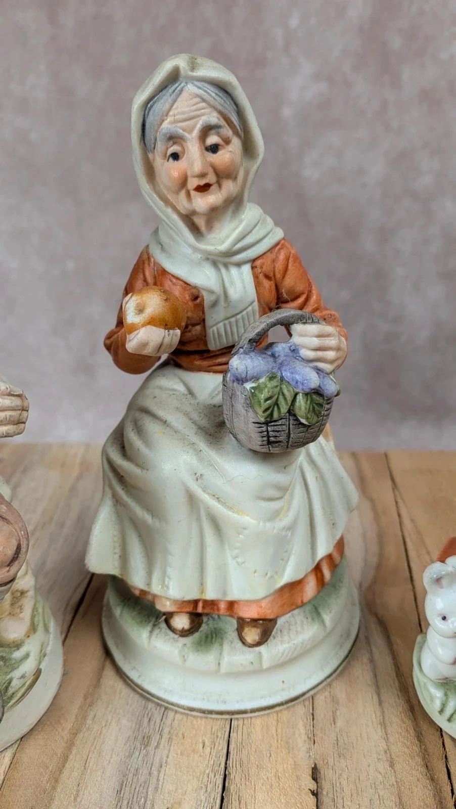 Lot 4 statuettes vintage scène champêtre personnages décoratifs – photo 4